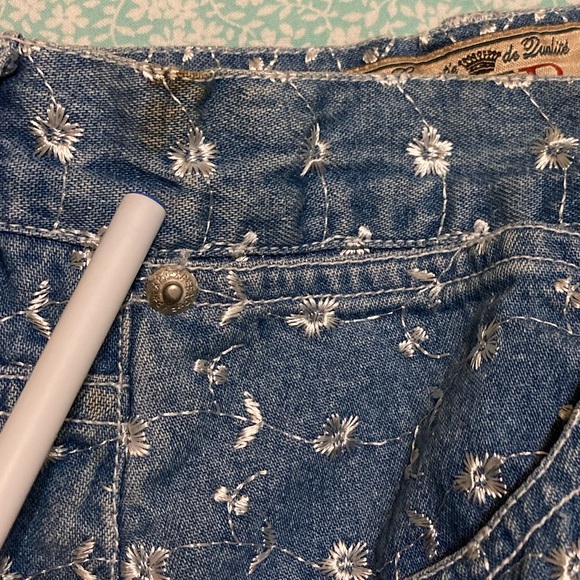 💙 Vintage Express Embroidered High Waist Cotton Jean Shorts, Size: 5/6 - Picture 9 of 9